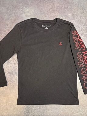 Calvin Klein Jeans Boys Black Long Sleeve Logo Tee Size 5